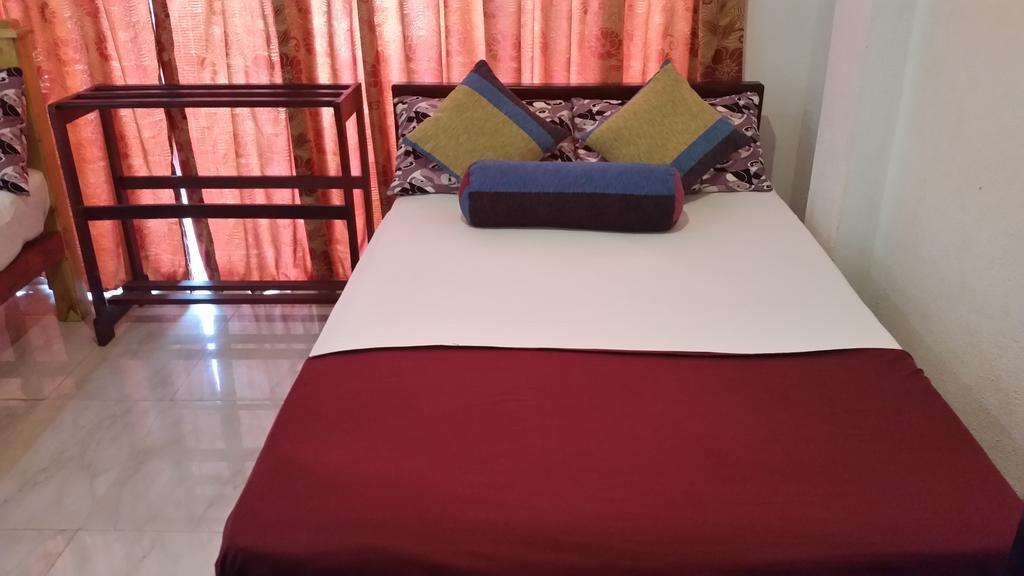 Bevary City Hotel Anuradhapura Exterior foto